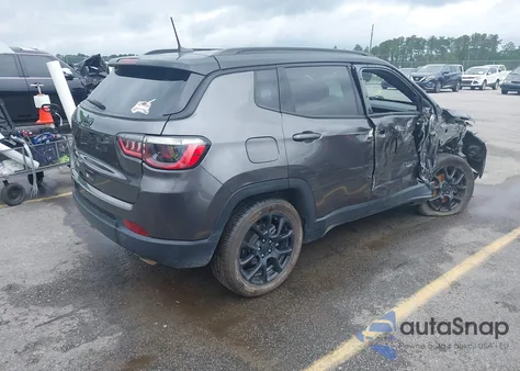 2022 Jeep Compass Altitude Fwd from USA, damaged, VIN 3C4NJCBB5NT198295